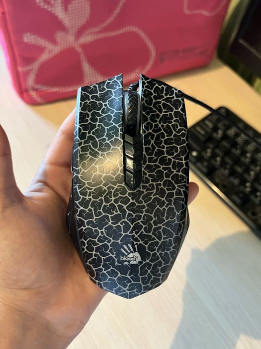 Bloody A70 игровая мышь