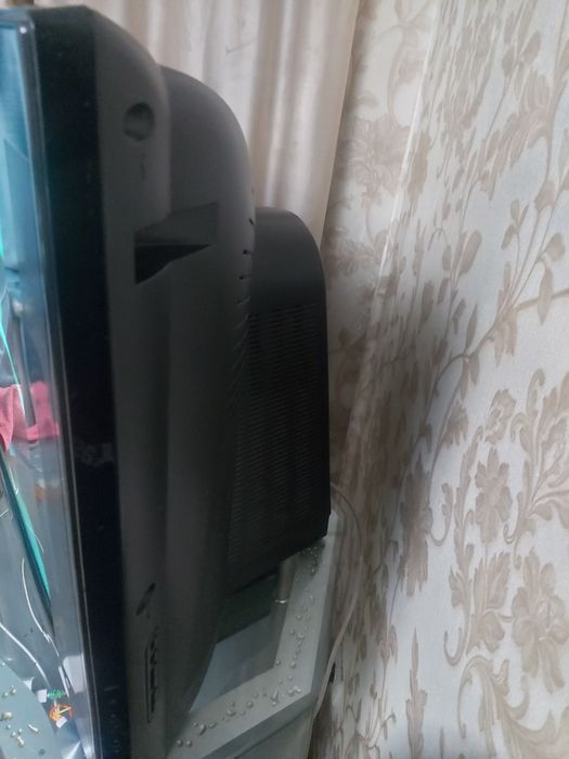 Продам телевизор