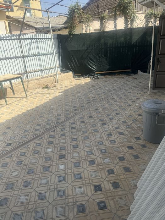 Продам дом в общем дворе