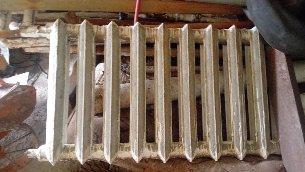 Чугун батарея сатылады багасы 1секция 1100 тенге жағдайы жақсы