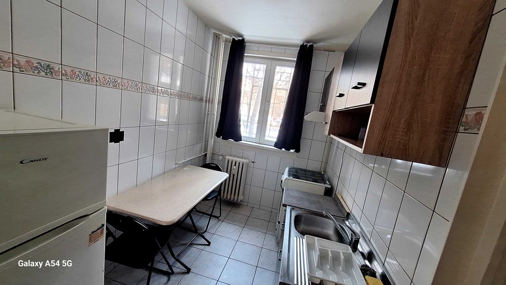 Drumul Taberei, proprietar, langa Carrefour,  parc