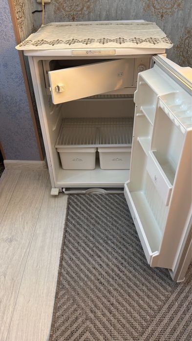 Холодильник Бирбса