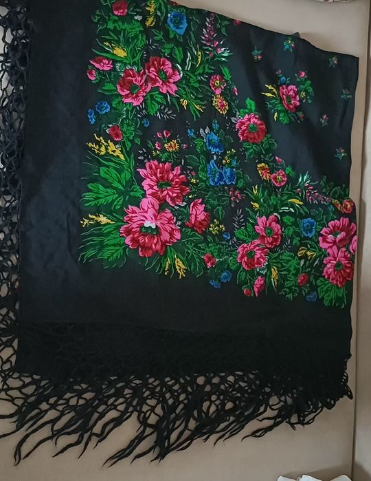 Vând cămașă populară veche peste 100 ani