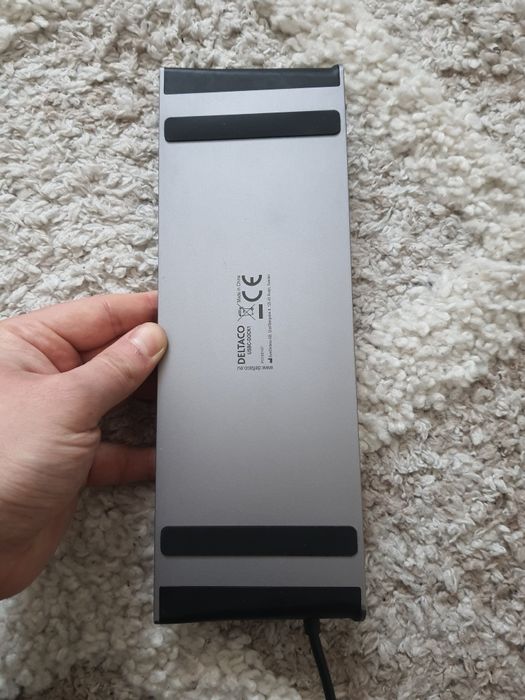 Docking station deltaco usb-c pt laptop sau tableta