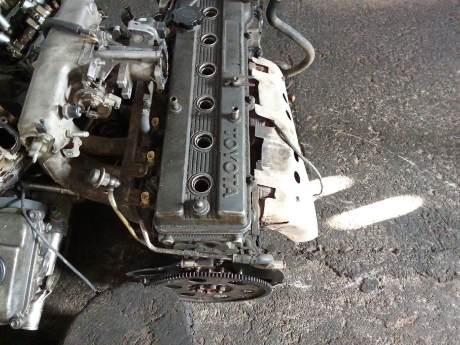 1G-FE двигатель.