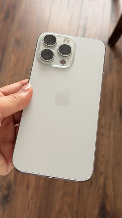 iPhone 15 Pro Max 512GB White Titanium