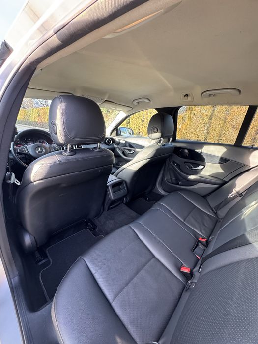 Mercedes C200 CDI 2016 Automat 7G Incalzire Scaune Carlig LED Piele