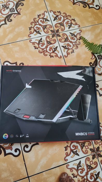 cooler pad (suport de răcire)