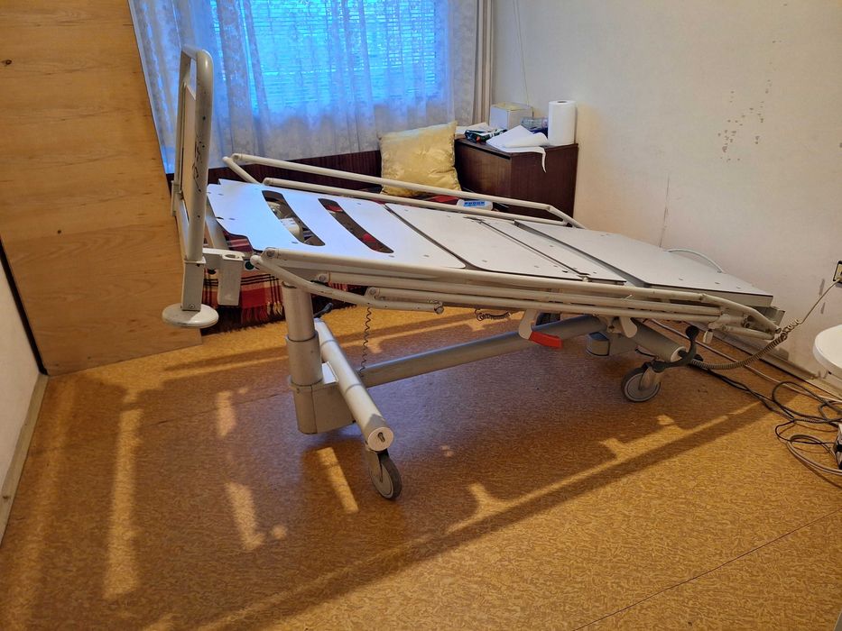 Болнично легло, многофункционално