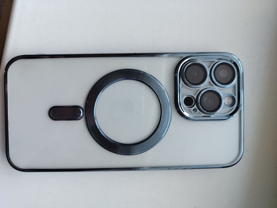 Продам Айфон 15 pro max