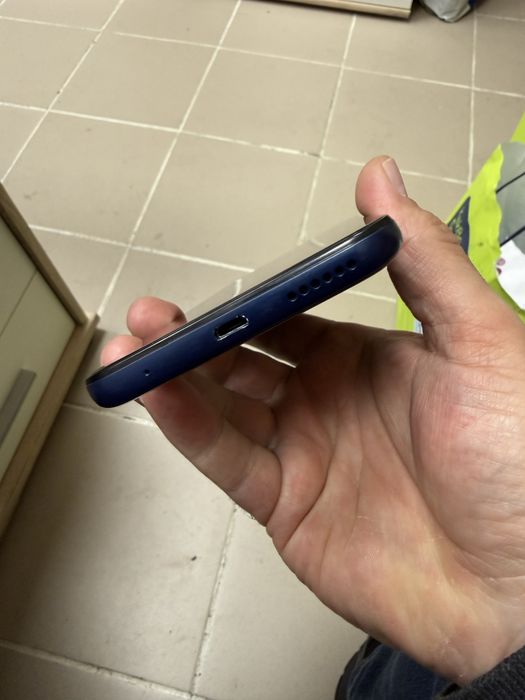 Motorola Moto E7 Plus 4/64gb - отличен