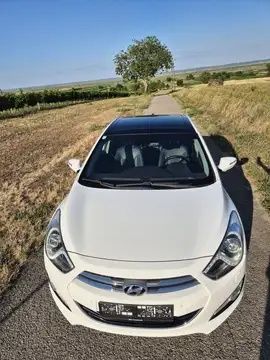 Vând Hyundai i40