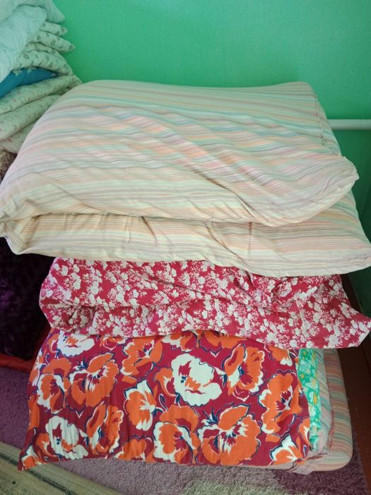 Гарнитур спальный