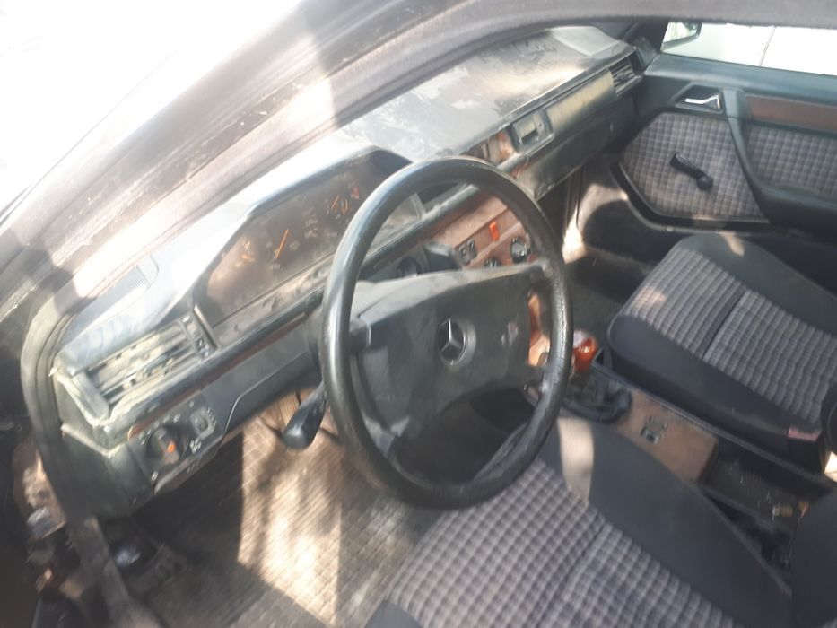 Мерс 230 на ходу