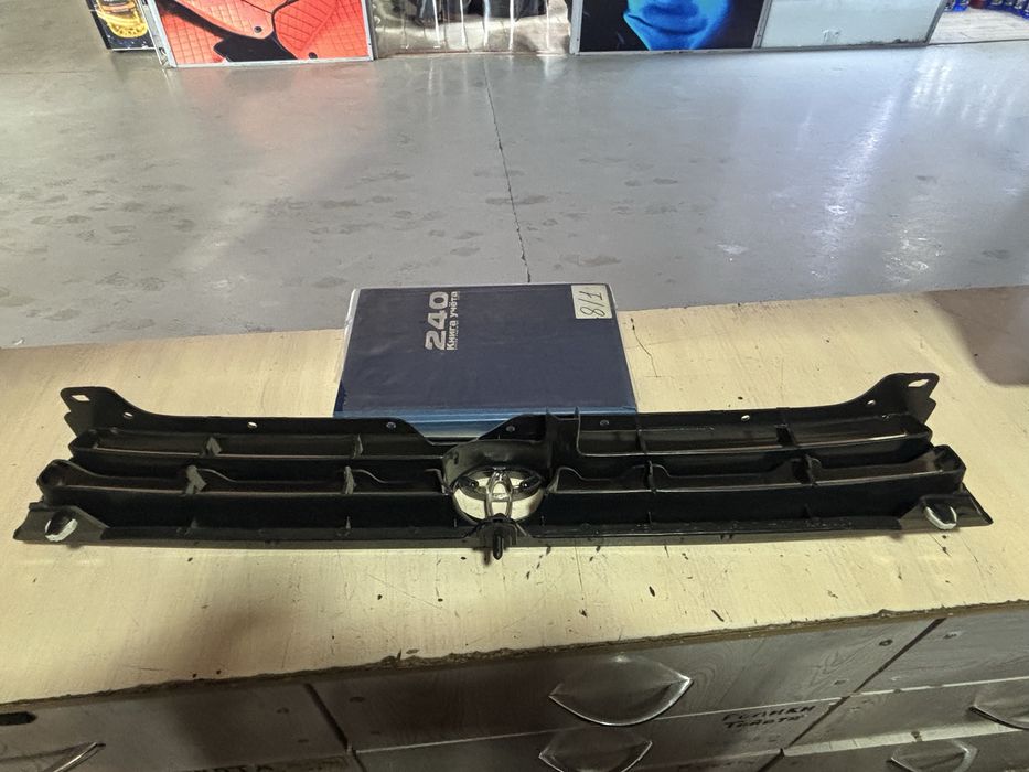 Решетка радиатора камри 10