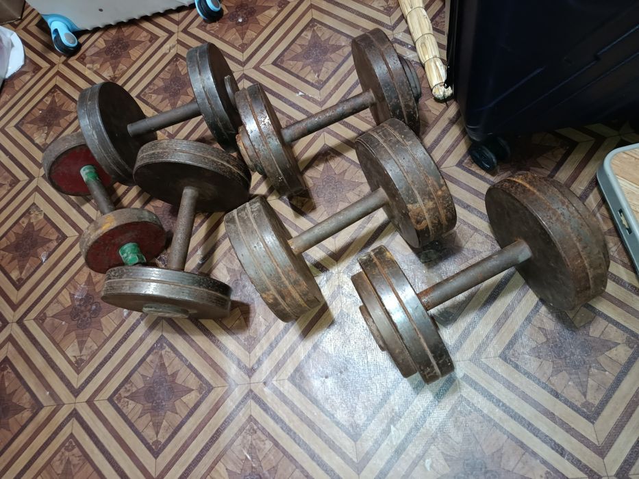 гантелла сотилади 14та дона нержавейкадан ясалган бакувват ОБШИЙ 365кг