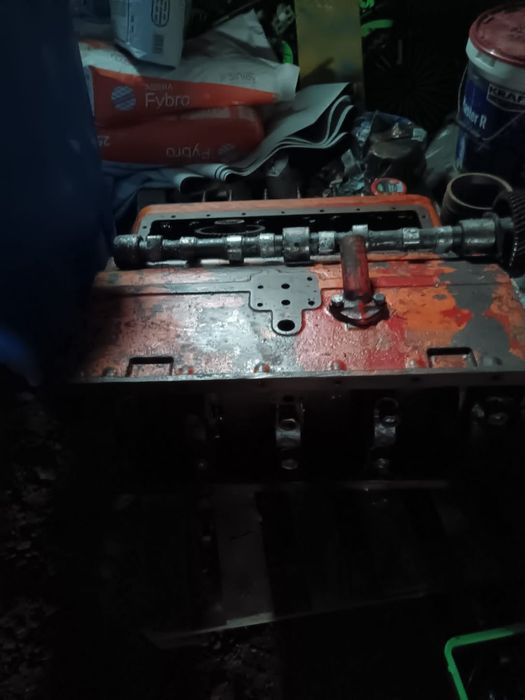 Vând bloc motor u650