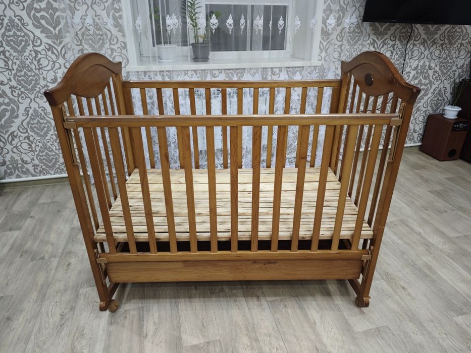 Кроватка детская