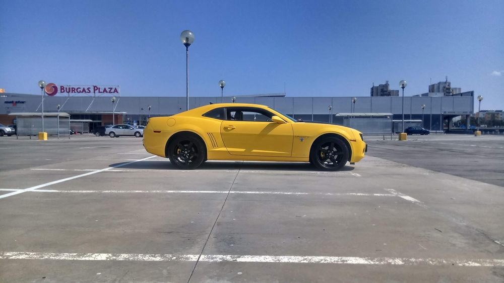 Bumblebee Camaro - кола за бал