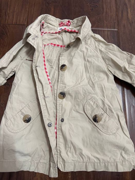 Плащ на девочку H&M 5-6 лет