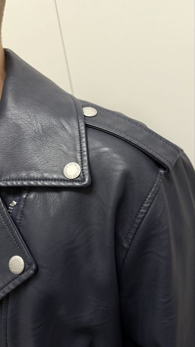 Новая куртка Levi’s