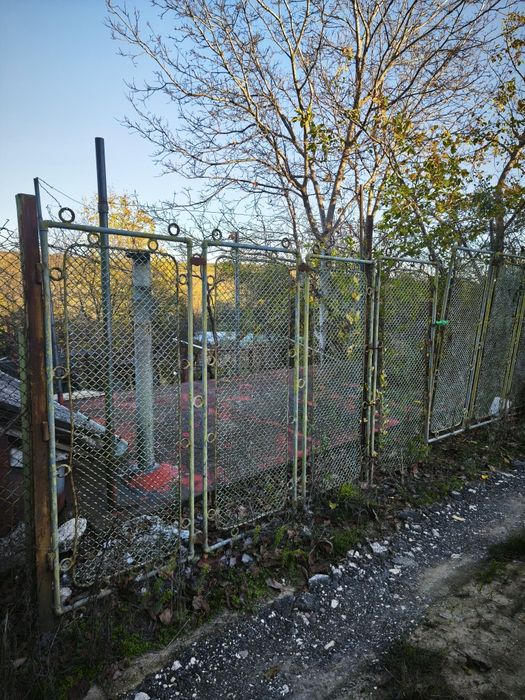 Продава се Къща в Силистра, Юг - 608 кв.м за 13 €/кв.м - Снимка #2