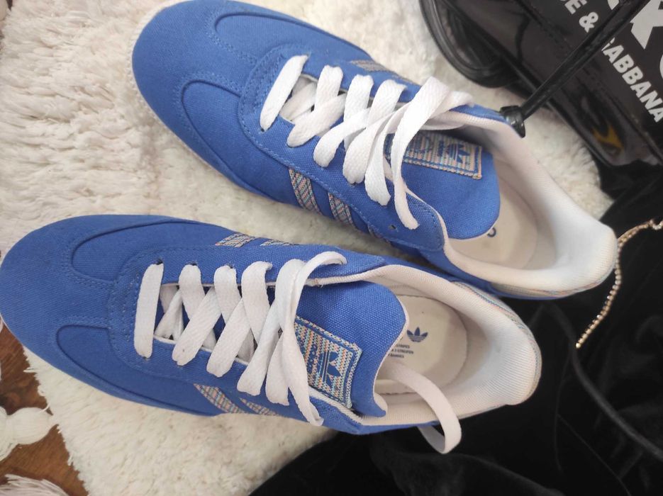 Оригинални маратонки Адидас