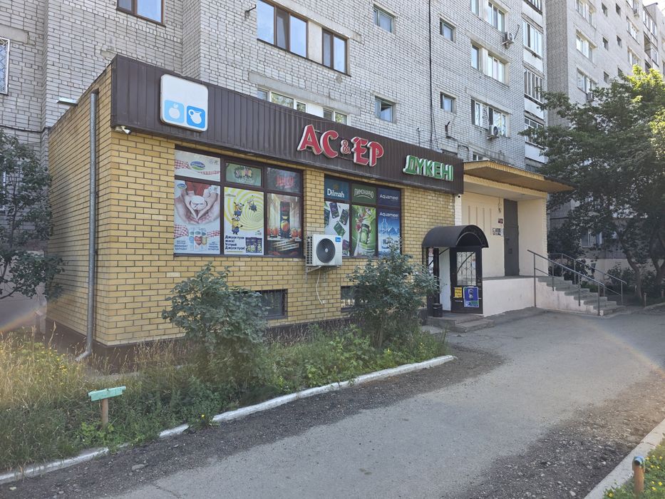 Сдам 1-комн квартиру помесячно.