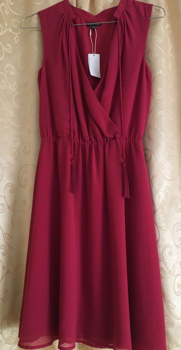 Rochie rosie mar 38 Warehouse Noua