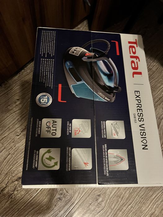 чисто нов парогенератор Тефал