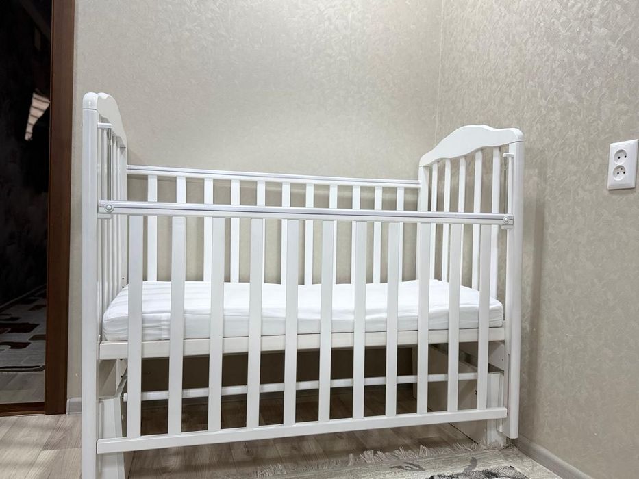 Кровать детская  колыбельная