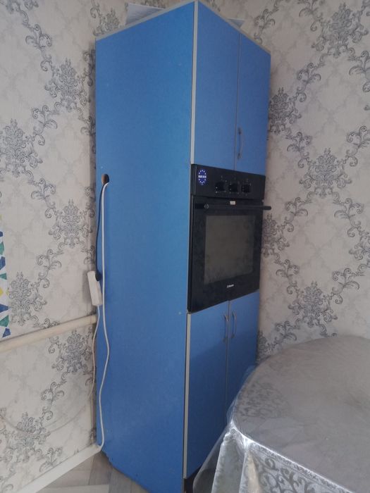 Шкаф со встроенной духовкой