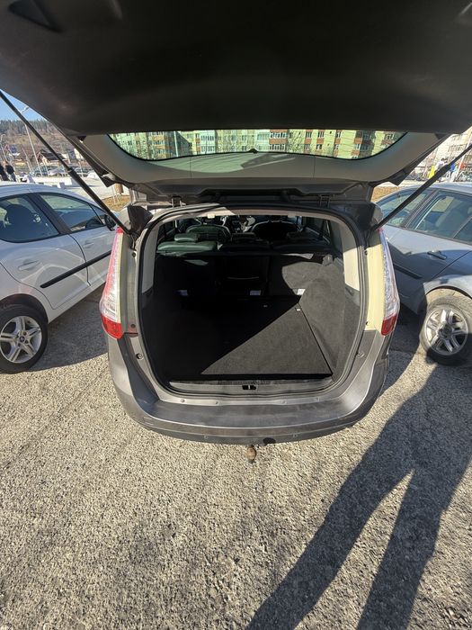 Reanult Scenic 3 2013