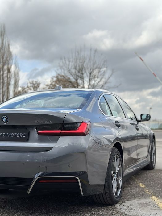 BMW i3 35L 2024 (Автокредит)