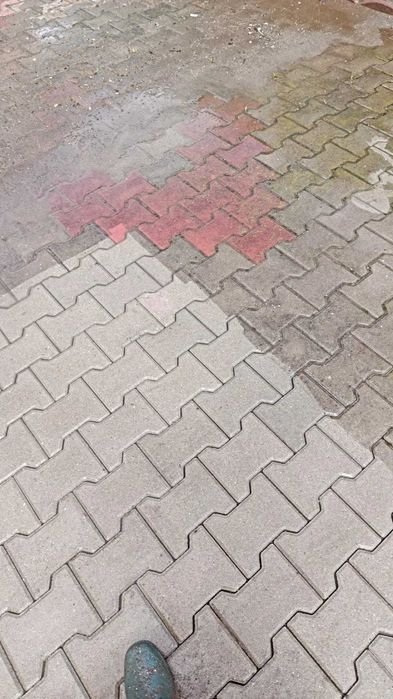 Curatare / Spalare Pavaje, Curti, Dale, Fatada Casei,Suprafete exterioare - Sibiu / Cisnadie