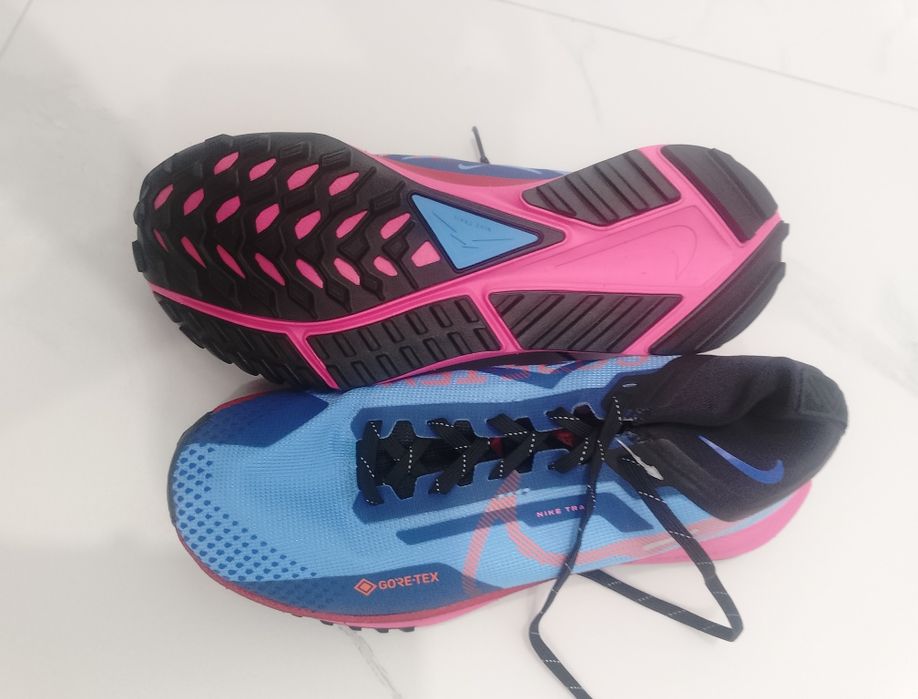 Nike trail goretex  40,5