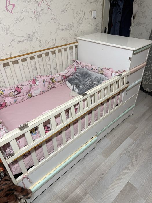 Детско легло с гардероб