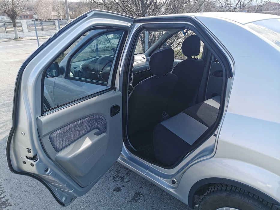 Dacia Logan 1.6 MPI 2007