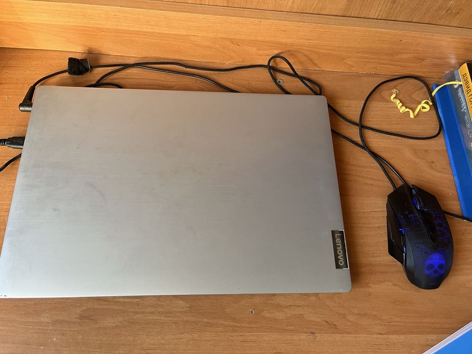 Продам ноутбук Lenovo IdeaPad S145-15API.