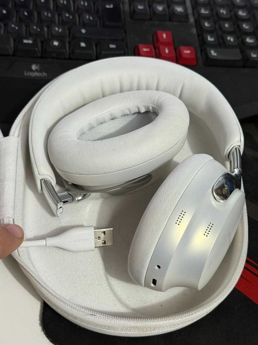 Bose QuietComfort Ultra слушалки (2nd Gen) безжични бели