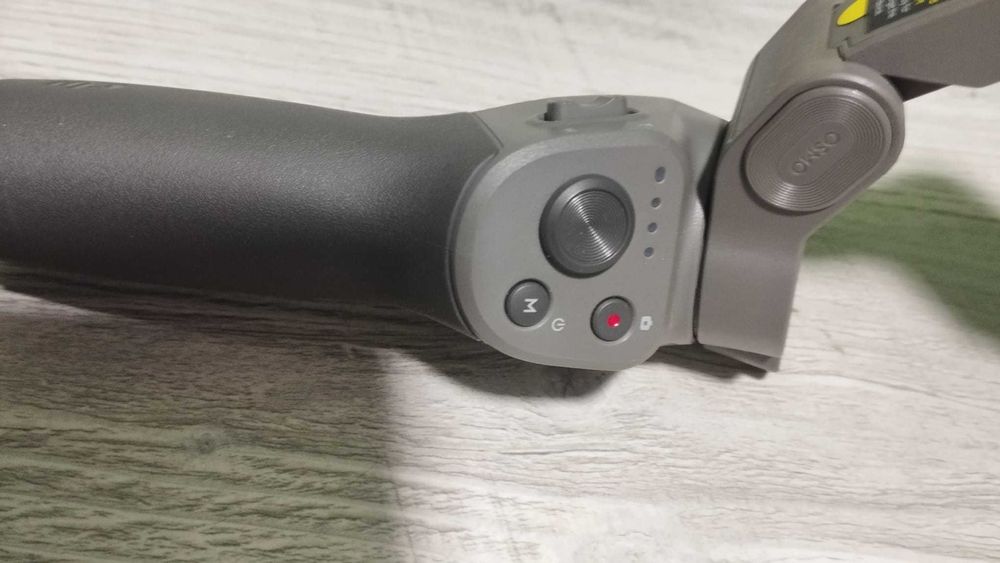 Stabilizator DJI Osmo Mobile 3