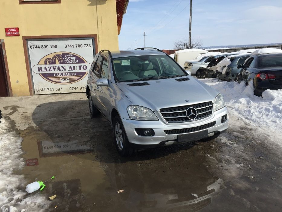 Dezmembrez / Dezmembrari / Piese / Accesorii Mercedes ML320 w164