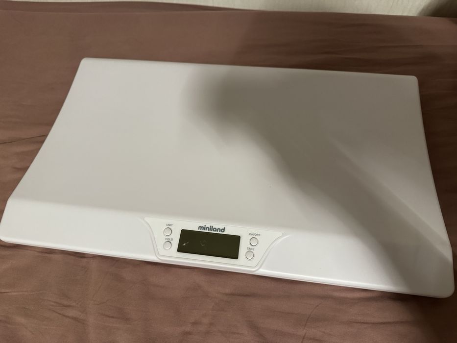 Бебешка везна miniland