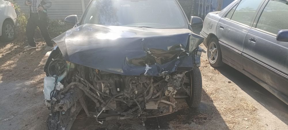 Продается Мазда 3 аварийная