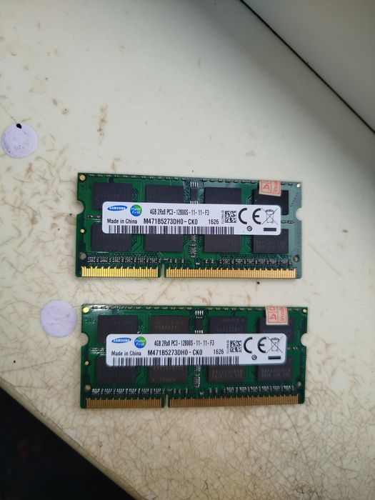 Rami DDR3 -4 GB Leptop Samsung ( doar Sibiu)
