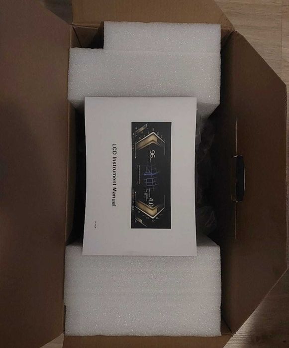 Ceasuri digitale BMW E60 F30 F32 F33 F34 F10 F07 F06 F01 F15 F16 F25