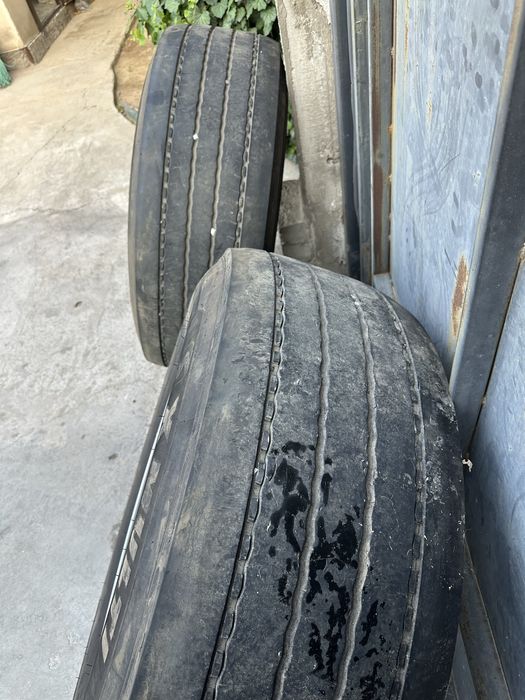 385/65 r22.5 Michelin с дисками