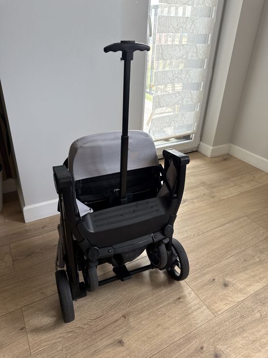 Коляска до 22 кг нагрузки