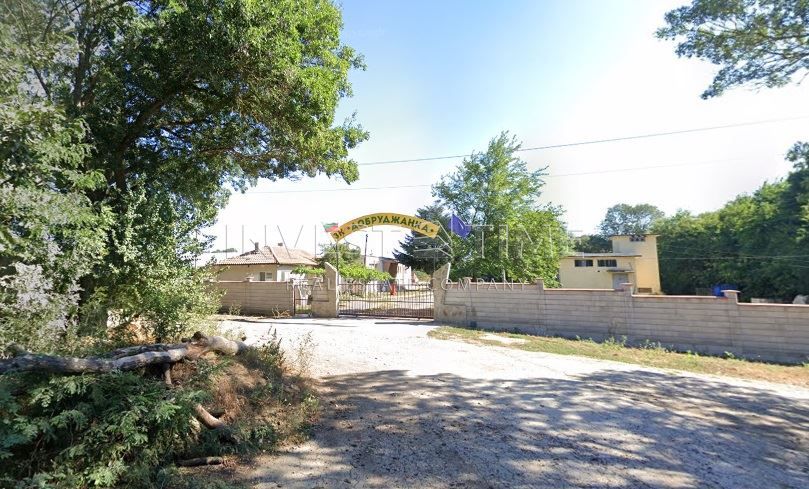 Парцел за смесена обслужваща и производствено-складова дейност - гр.