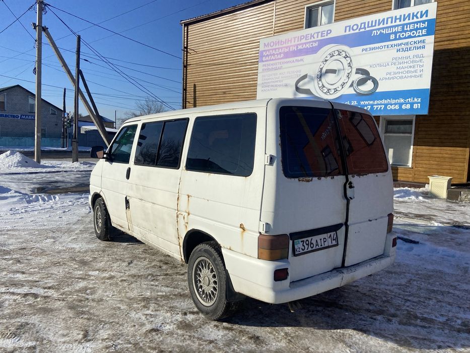 Продам минивен т 4